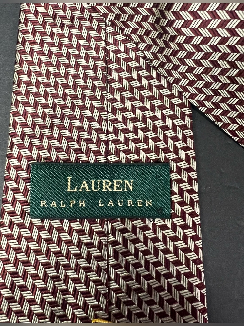 Lauren Ralph Lauren Mens Silk Woven Geometric Burgundy Cream Tie